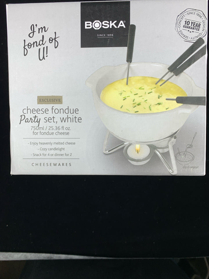 CHEESE FONDUE PARTY SET.