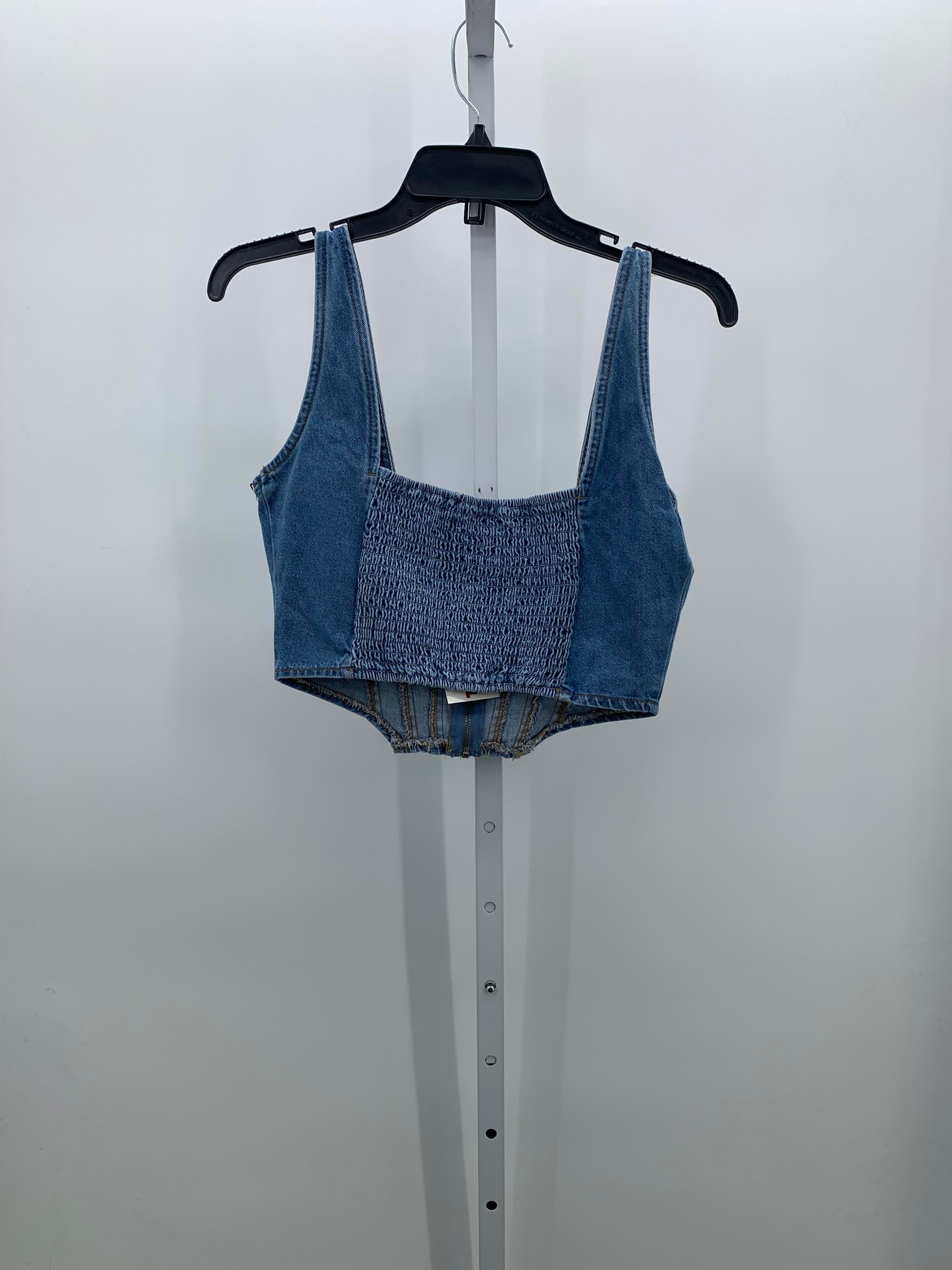 Size Medium Juniors Tank