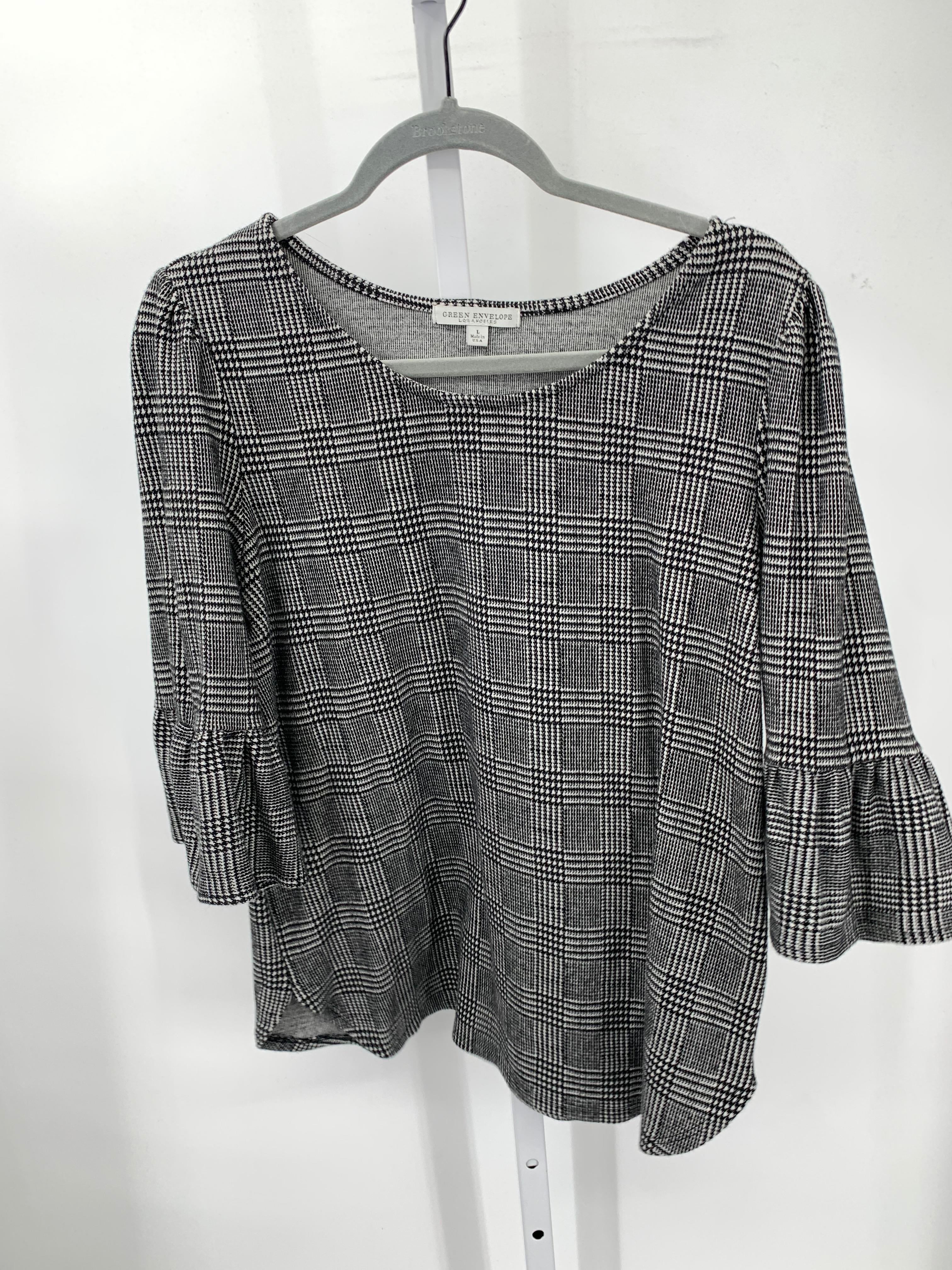 Green Envelope Size Large Misses 3/4 Sleeve Shirt