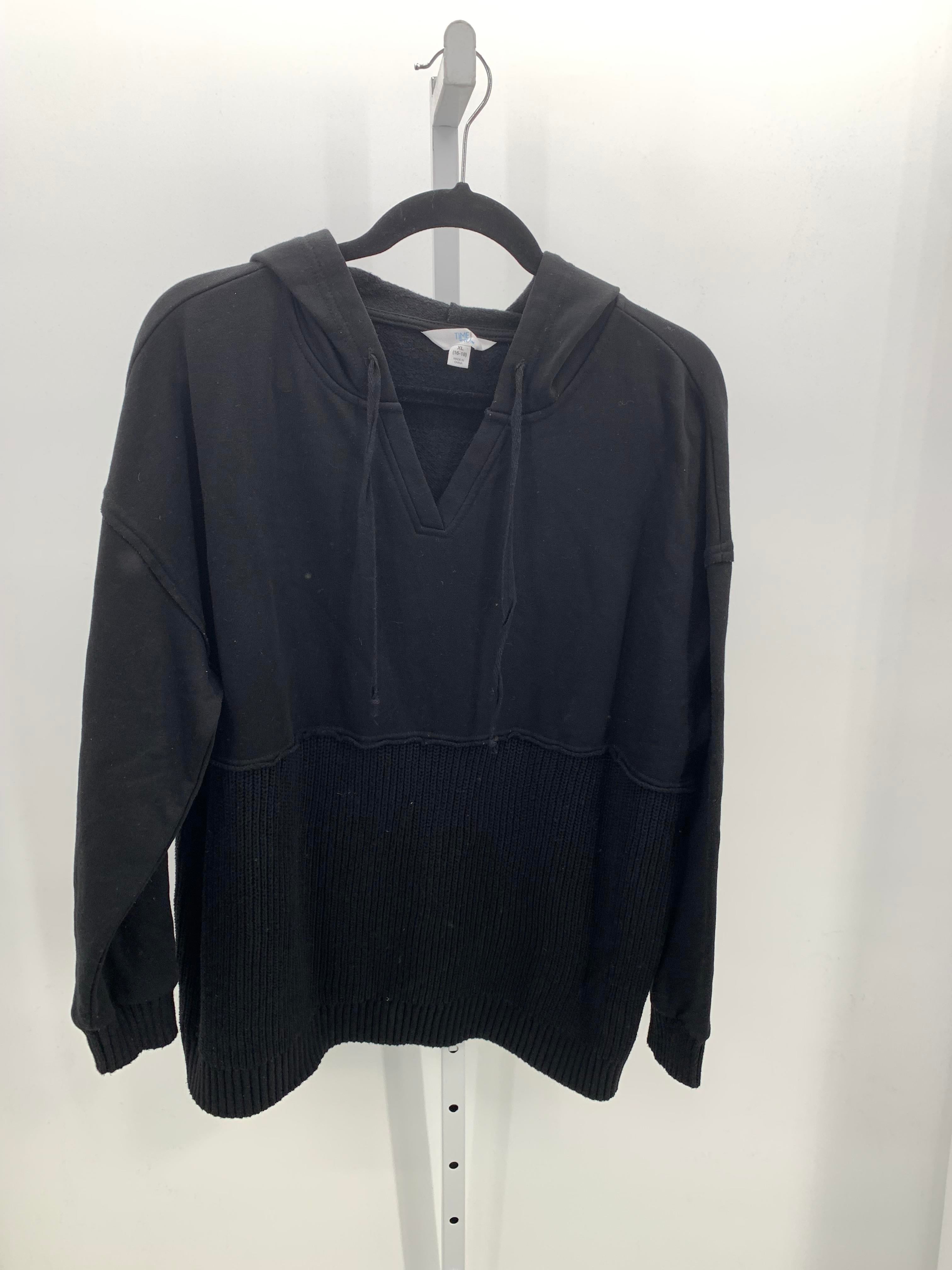Time and Tru Size Extra Large Misses Long Sleeve Shirt