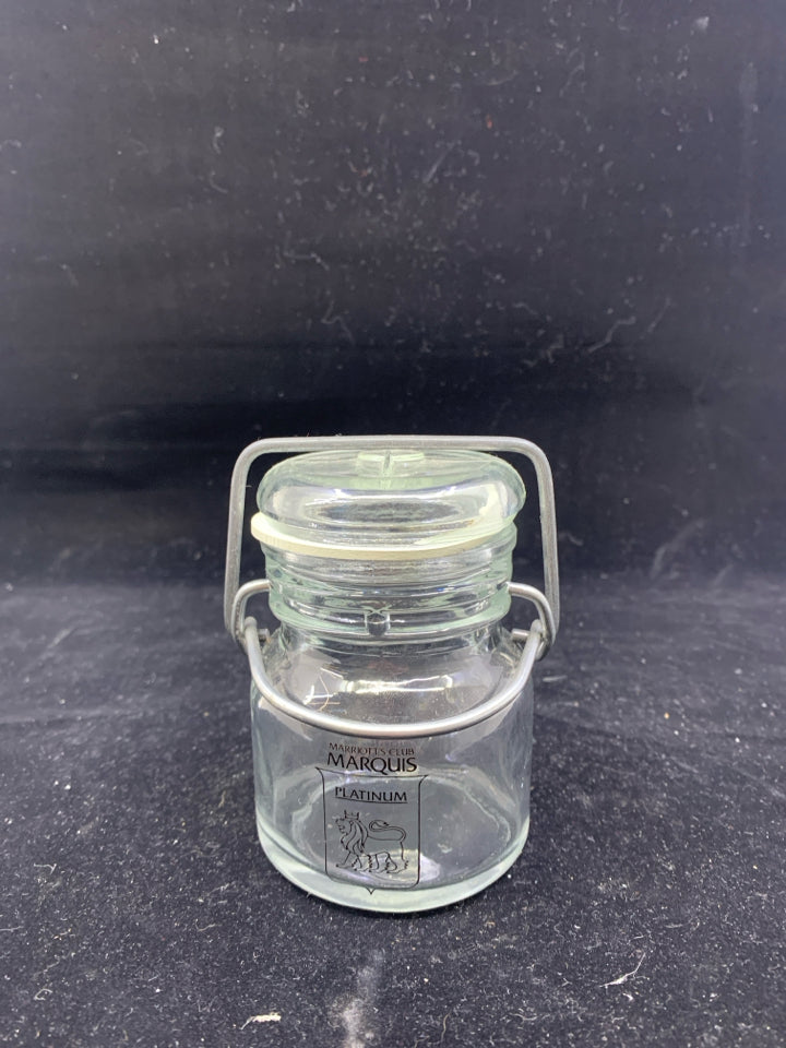 MARQUIS PLATINUM CUB JAR W CLASP.