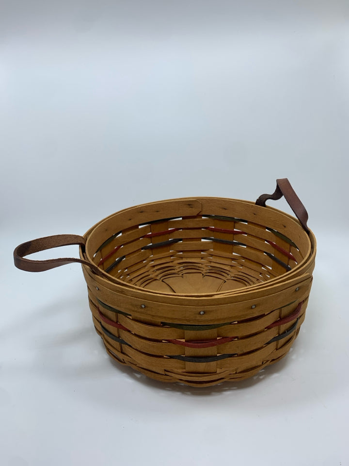 1994 ROUND BASKET W/LEATHER HANDLES.