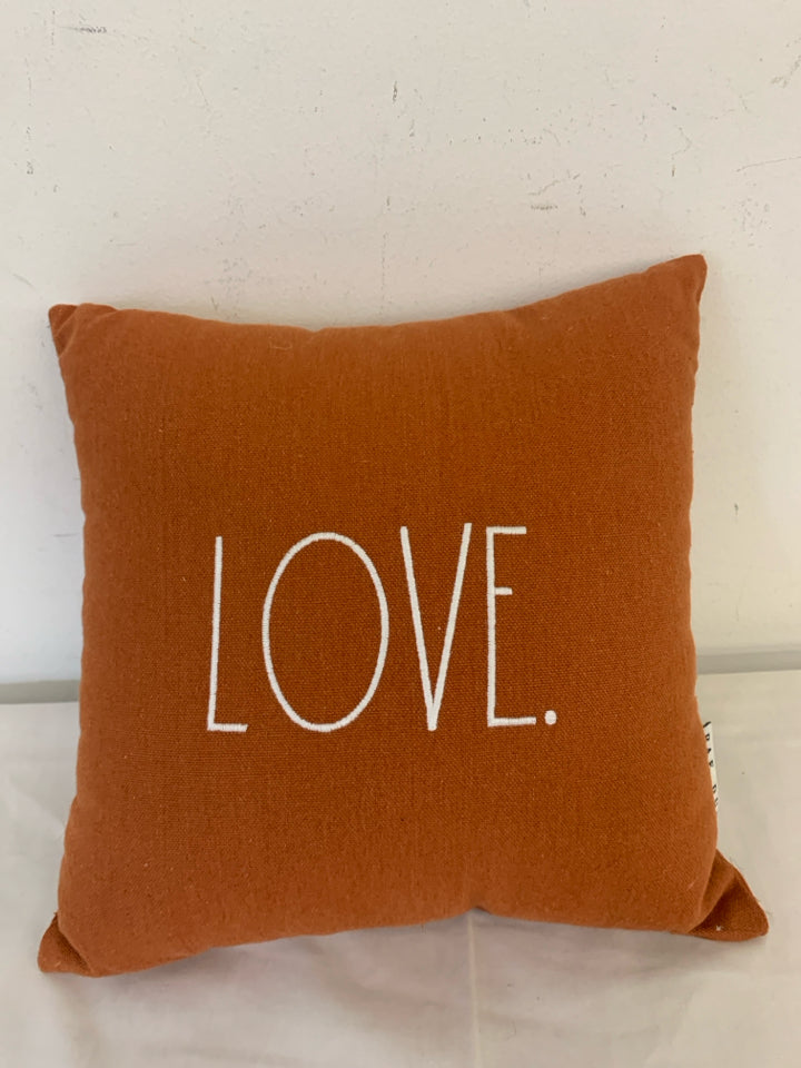 RAE DUNN LOVE PILLOW.