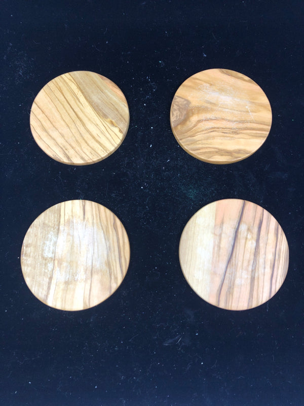 4 WOOD CIRCLE COASTERS.