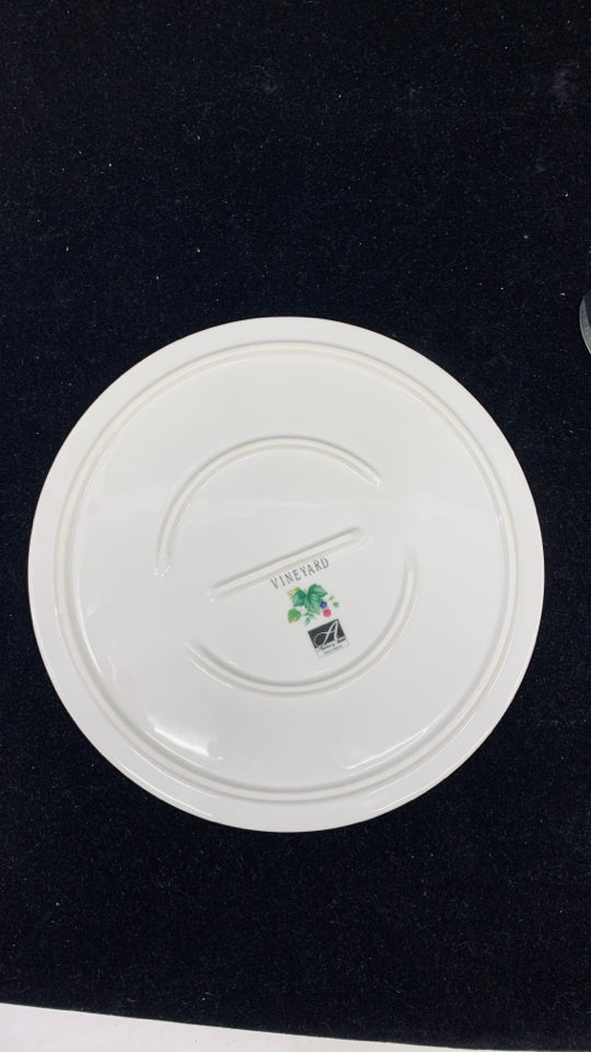 2PC CERAMIC CHEESE BOARD AND KNIFE WITH BERRIES DESIGN.