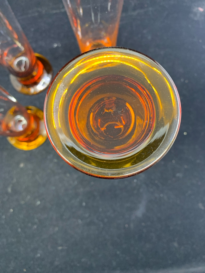 4 TALL BROWN OMBRE BEER GLASSES.