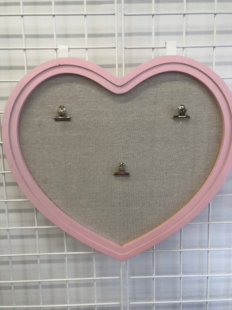 LARGE PINK HEART PHOTO HOLDER.