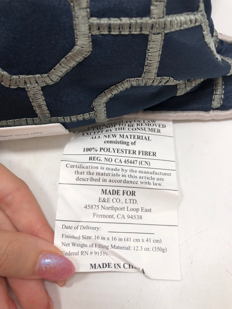 BLUE/GRAY STITCHED PILLOW.