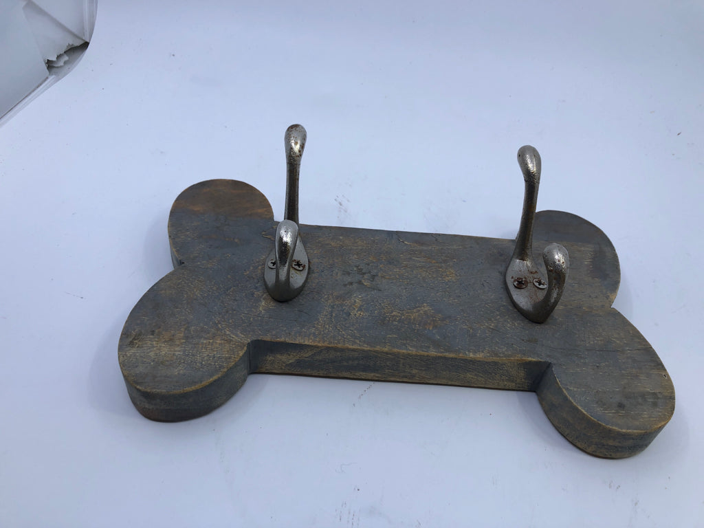 WOOD DOG BONE WALL HOOK.