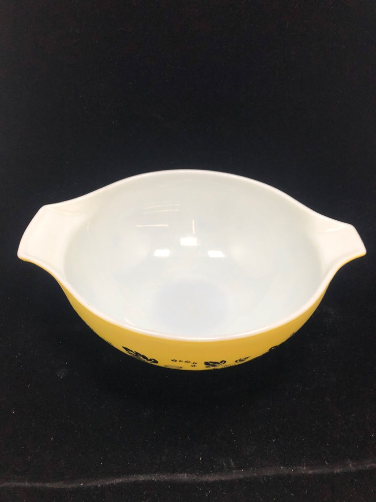 VTG PYREX GOOSEBERRY CINDERELLA MIXING BOWL #444.