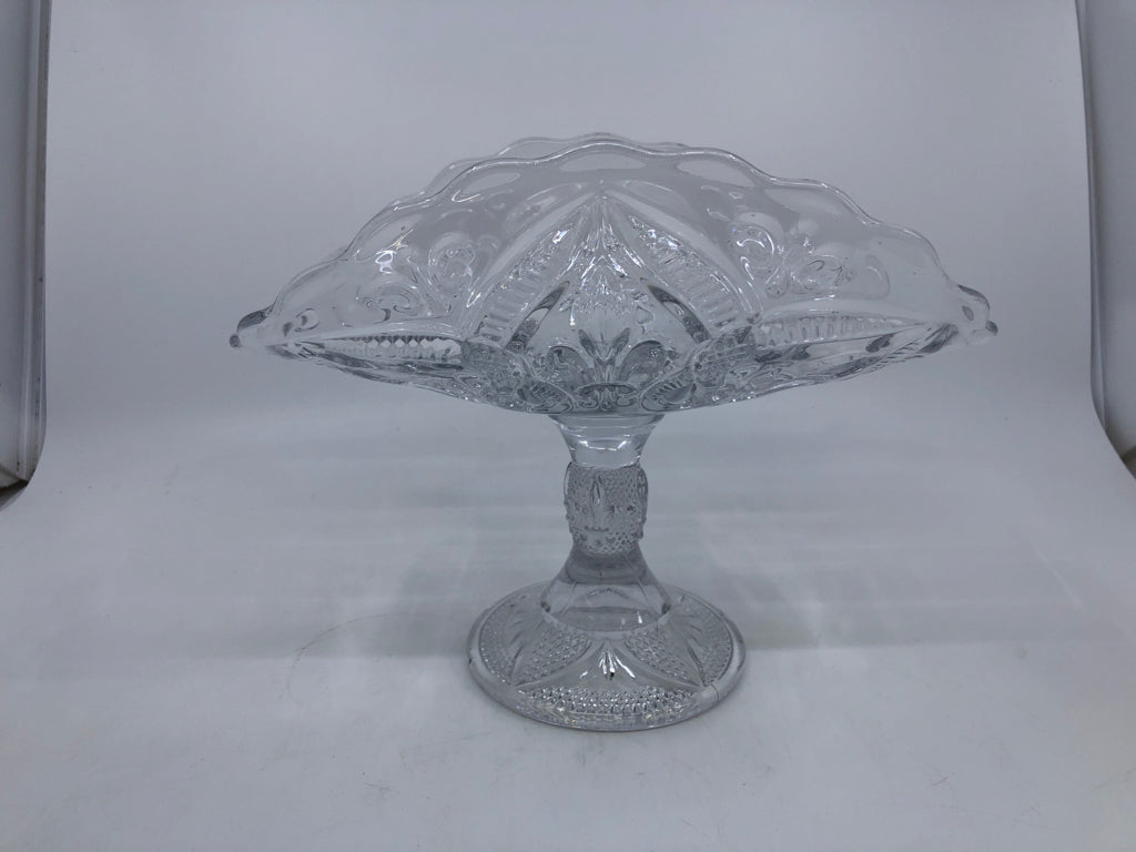 VTG FOLDED EDGE COMPOTE CANDY DISH.