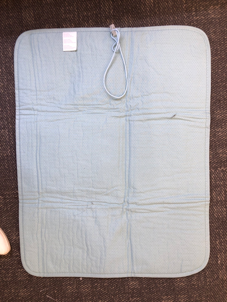 BLUE IRONING TO GO MAT.