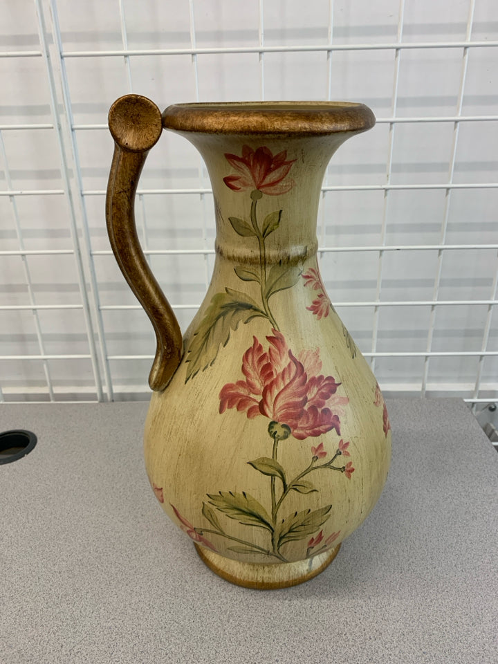 VTG STYLE HAND-PAINTED FLORAL VASE.