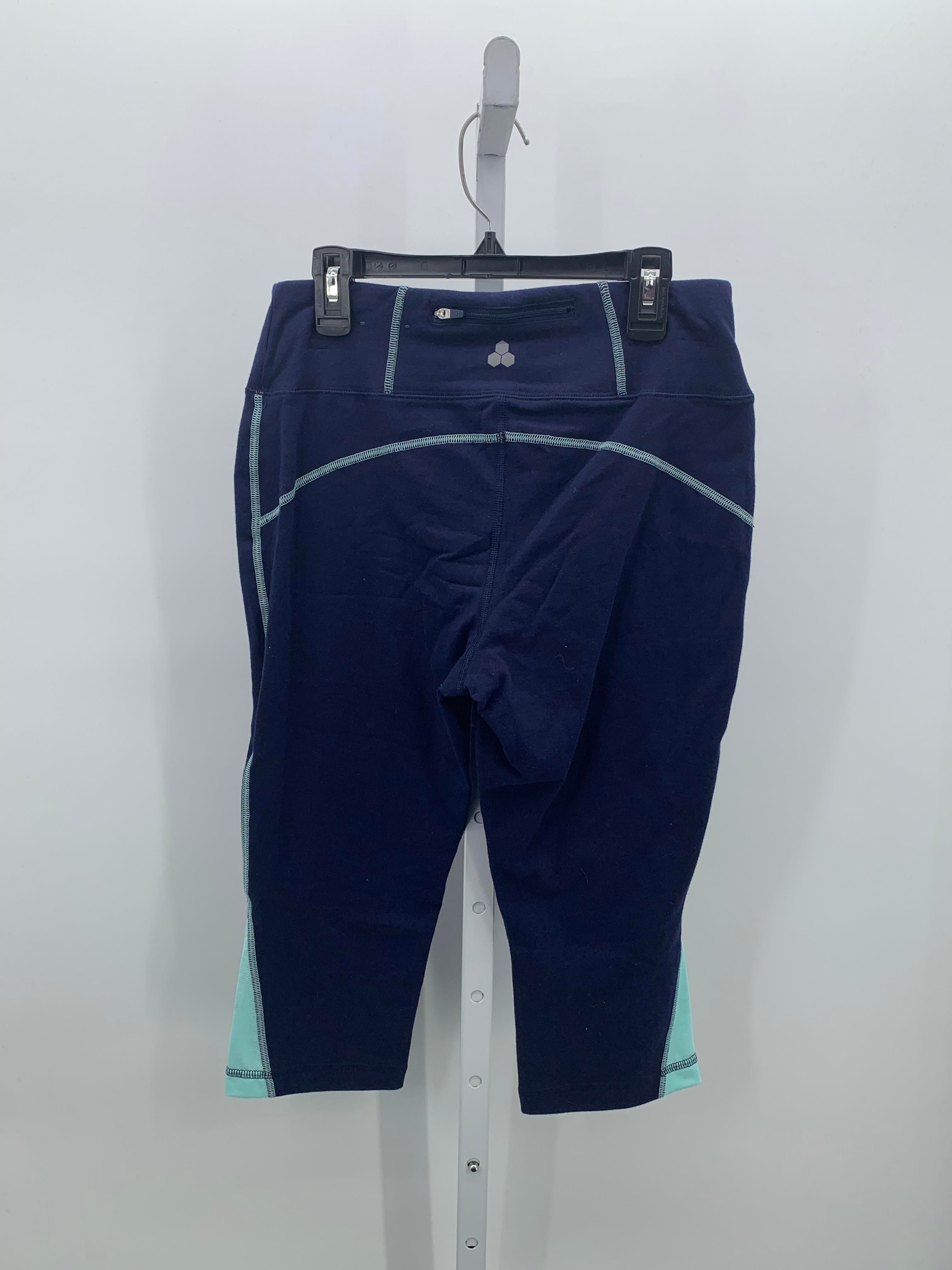 Tek Gear Size Medium Misses Capri Pants