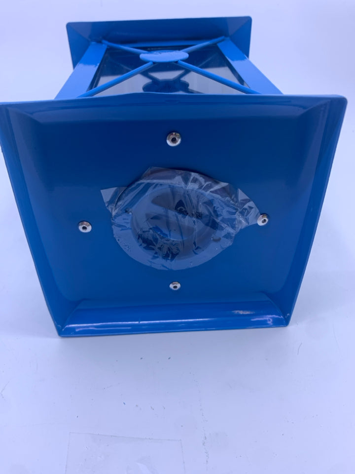 BLUE METAL TEA LIGHT LANTERN.