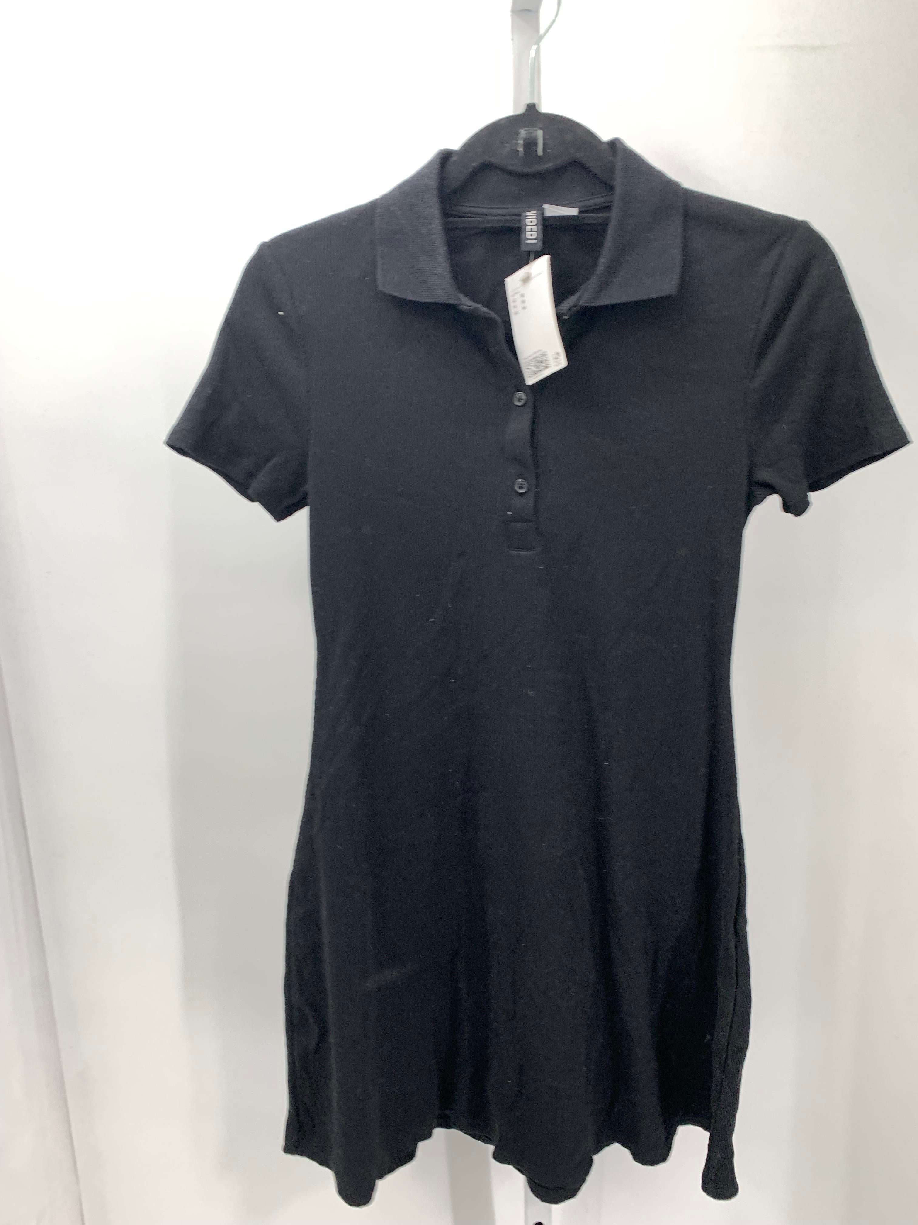 Divided Size Medium Juniors Short Sleeve Dress