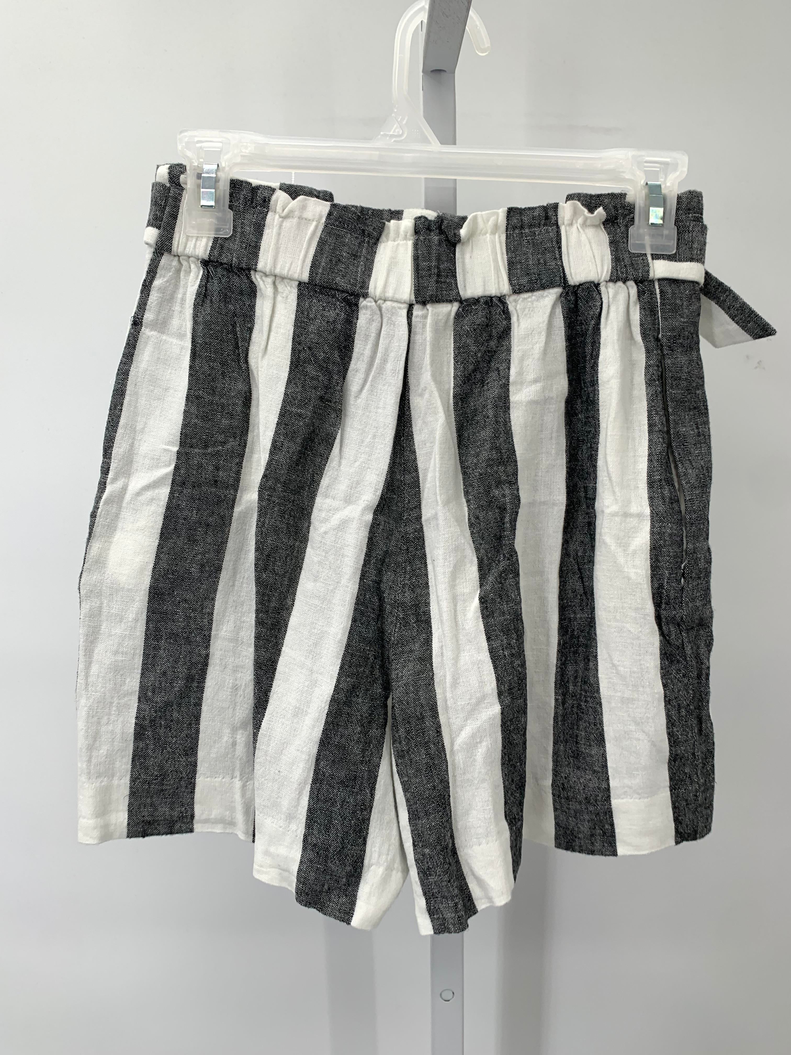 Calvin Klein Size 2 Misses Shorts