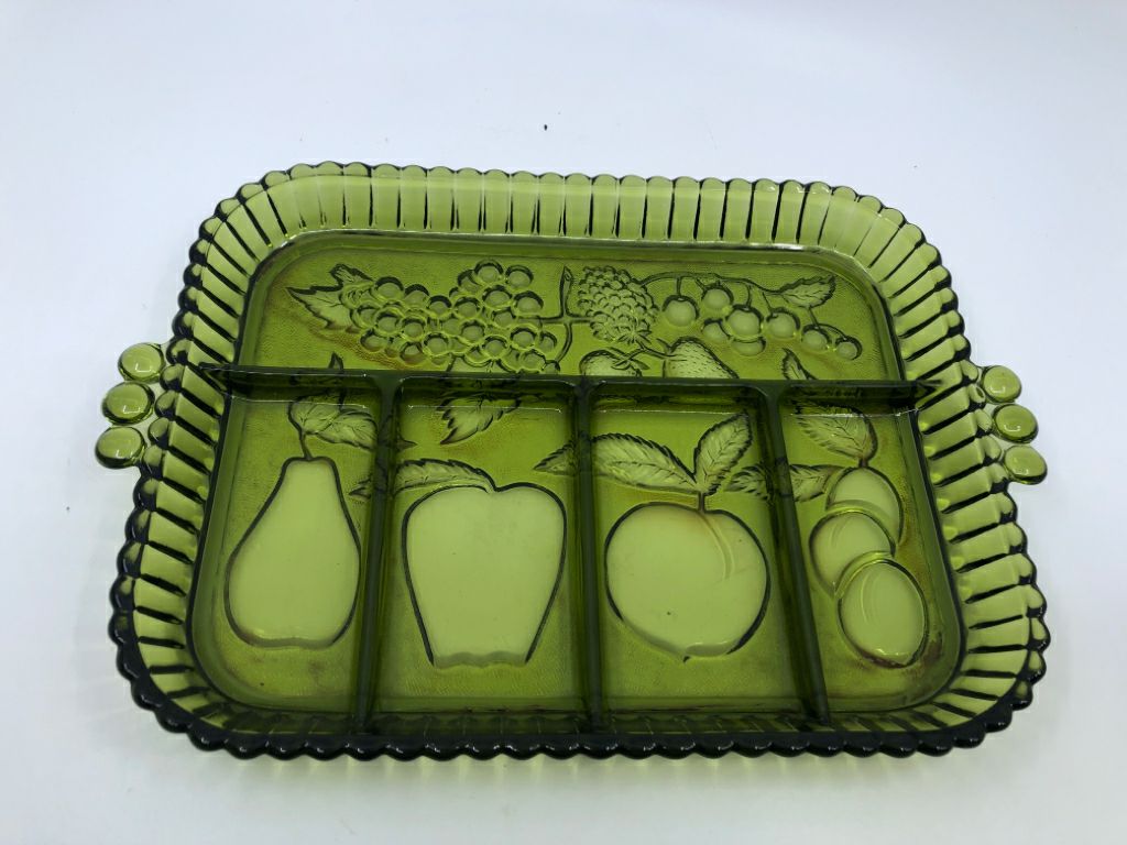 VTG GREEN FRUIT EMBOSSED DIVIDED SERVER.