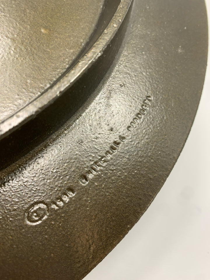 METAL MOON WALL THERMOMETER.
