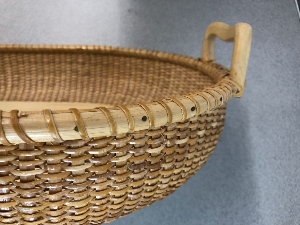 WICKER BASKET TRAY W/WOOD BOTTOM AND HANDLES.