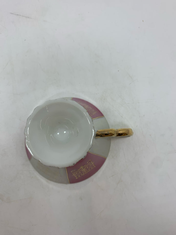 VTG PINK/WHITE TEACUP & SAUCER.