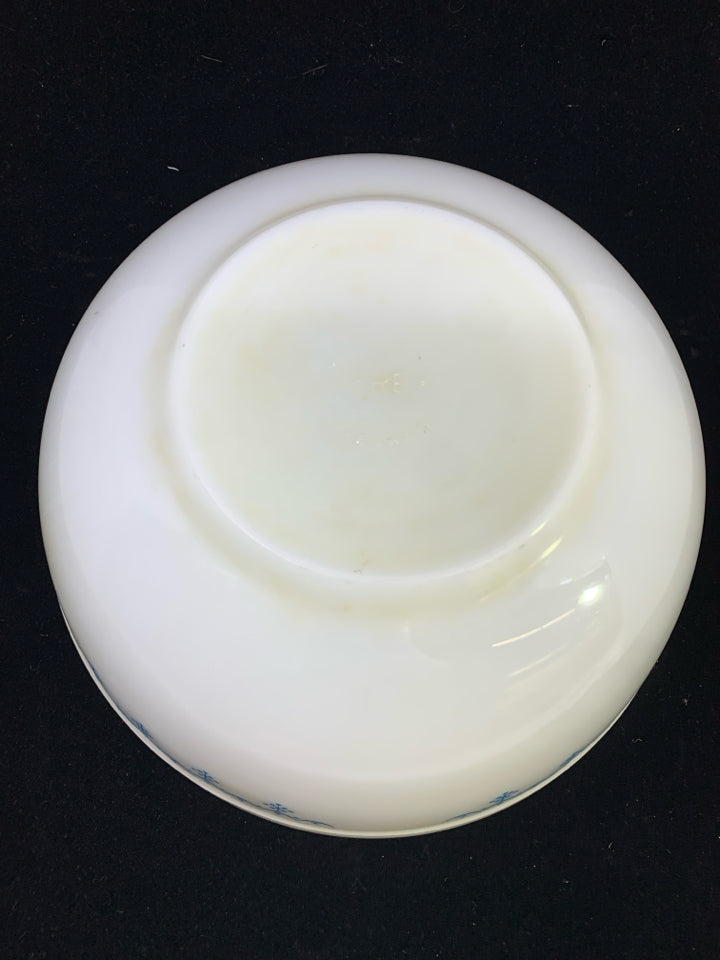 3PC VTG PYREX SNOWFLAKE GARLAND MIXING BOWLS.