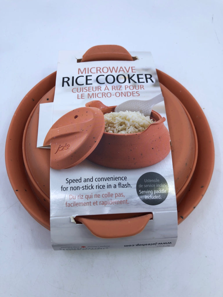 NIP MICROWAVE RICE COOKER.