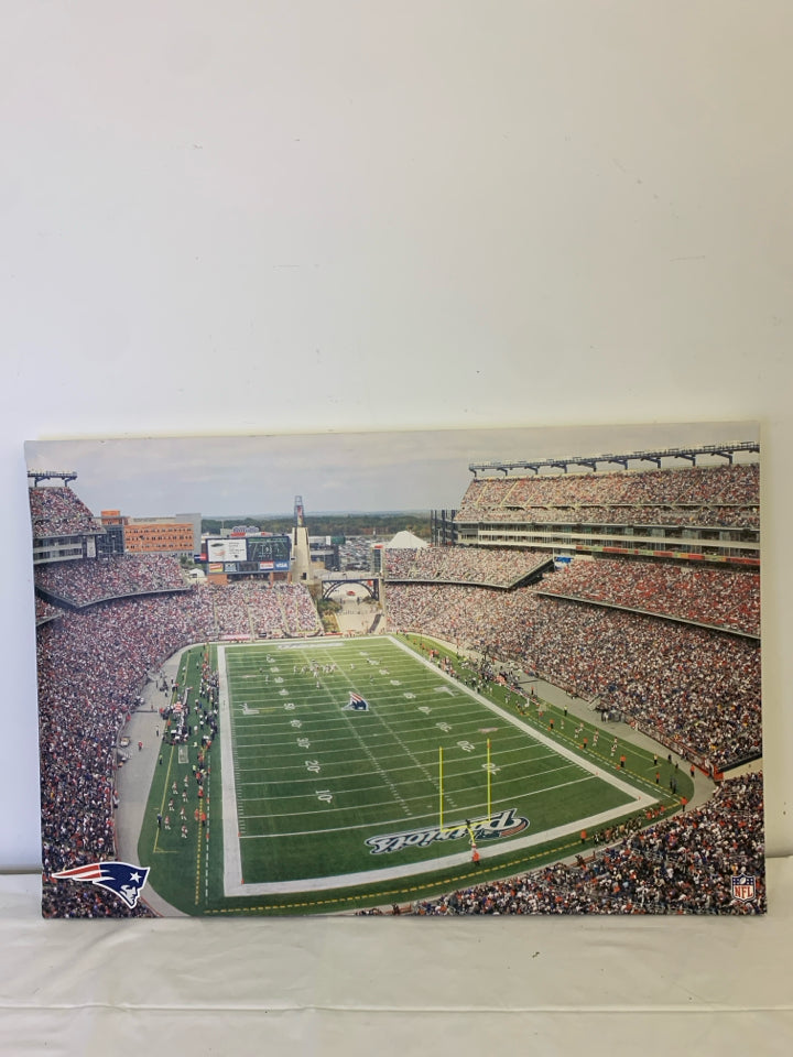 PATRIOTS STADIUM CANVAS WALL ART.