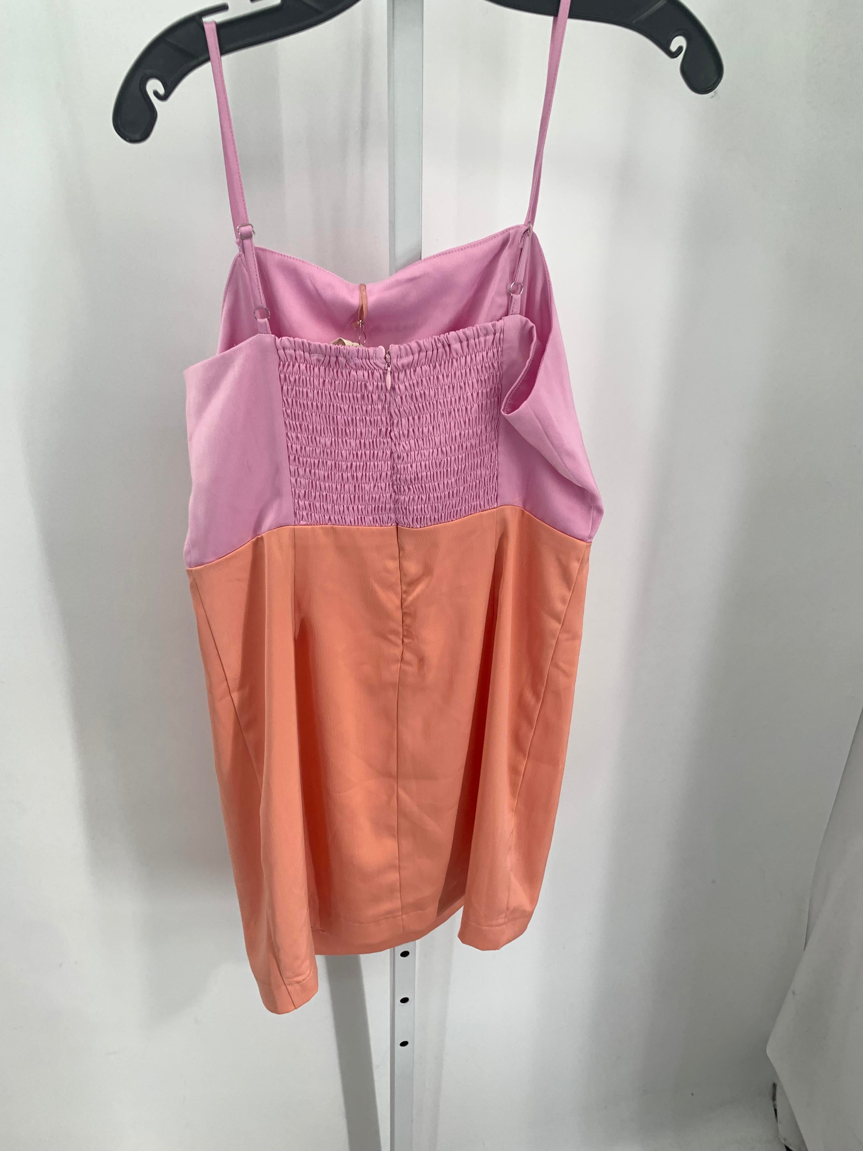 Size Large Juniors Sleeveless Dress