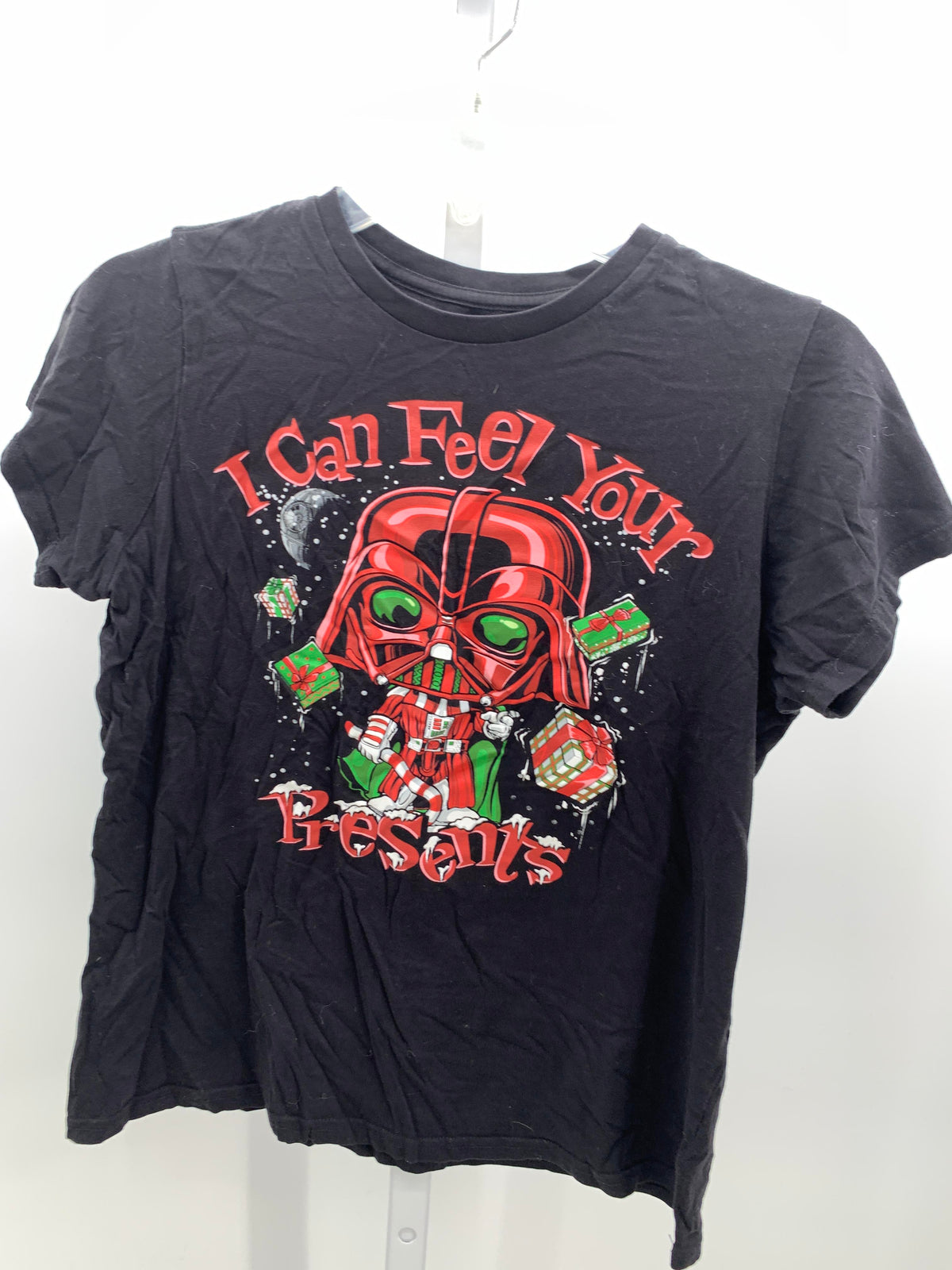 I FEEL YOUR PRESENTS- DARTH VADER TEE- FUNKO