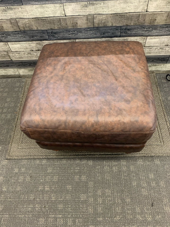 LARGE FAUX LEATHER BROWN SQUARE OTTOMAN.