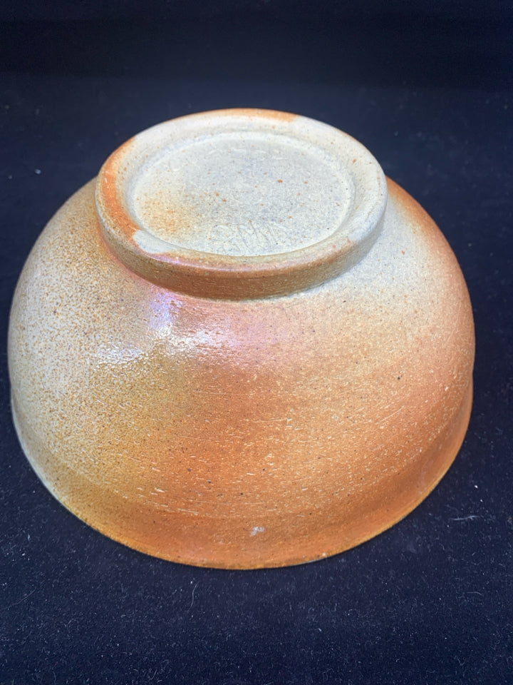 ORANGE AND GREEN POTTERY BOWL.