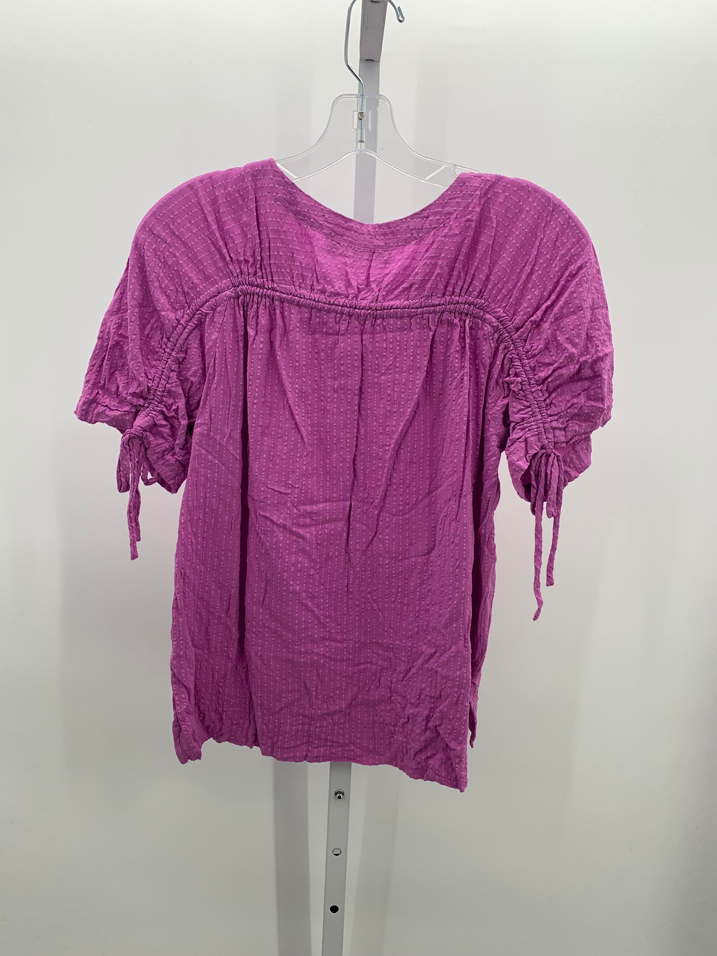 Loft Size Small Misses Short Sleeve Shirt