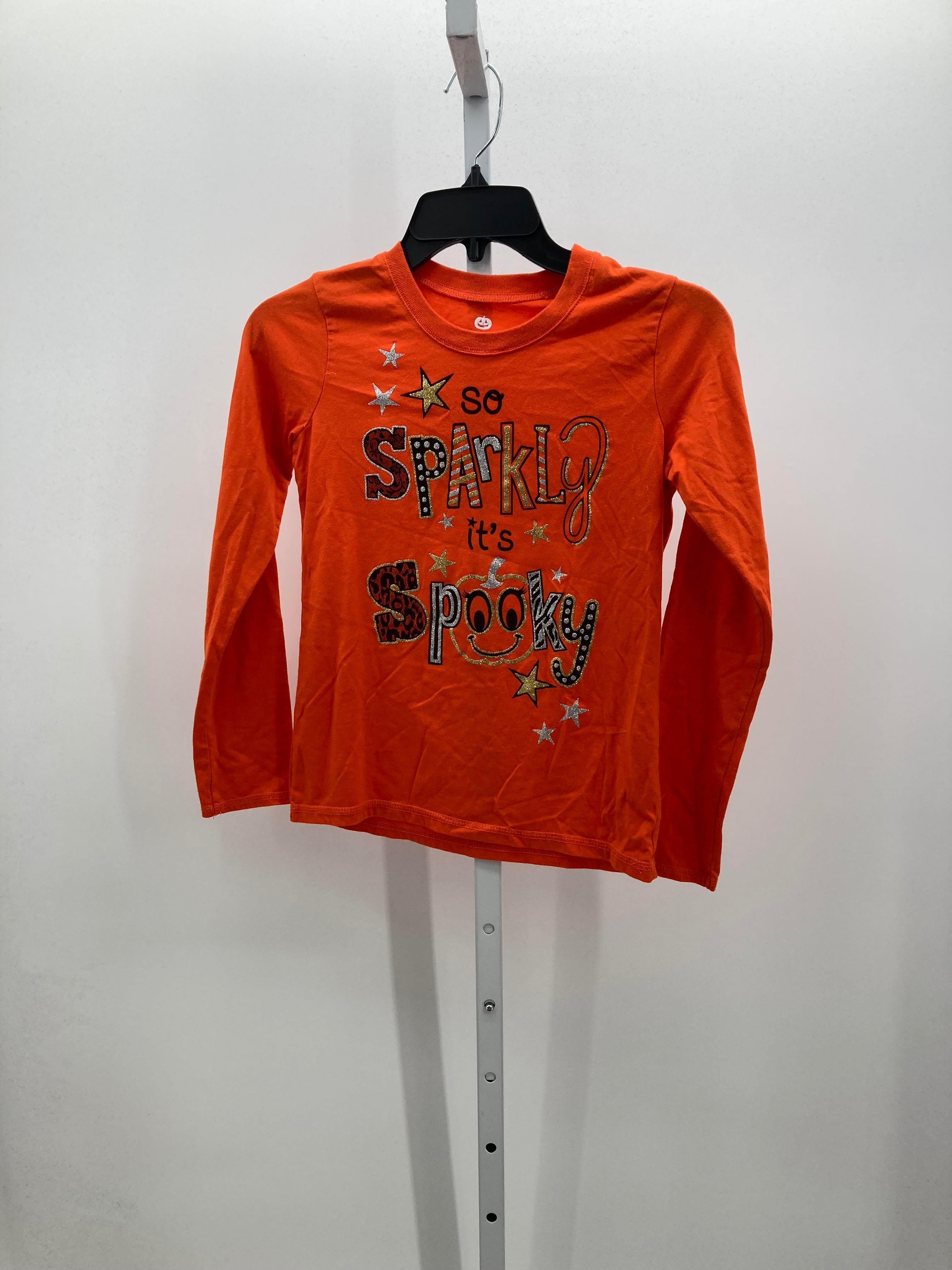 LONG SLV SHRIT IT'S SPOOKY.