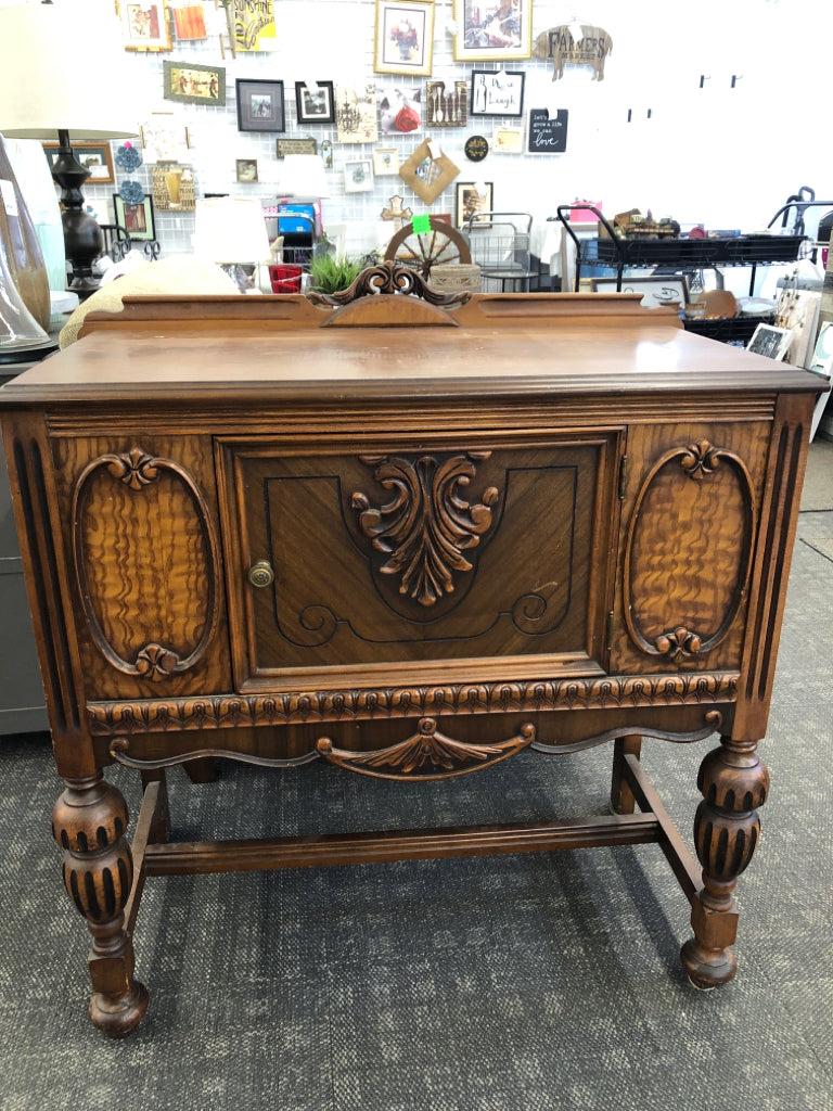 VTG DARK WOOD CABINET.