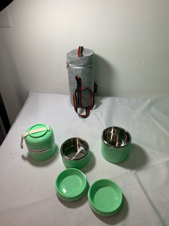 TEAL BENTO STACKABLE STORAGE CONTAINERS WITH GRAY CARRYING CASE.