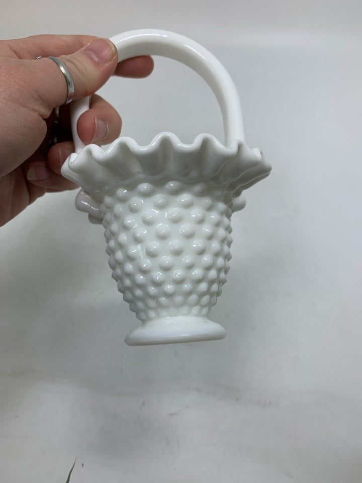 SMALL MILK GLASS HOBNAIL BASKET W/ RUFFLED EDGE.