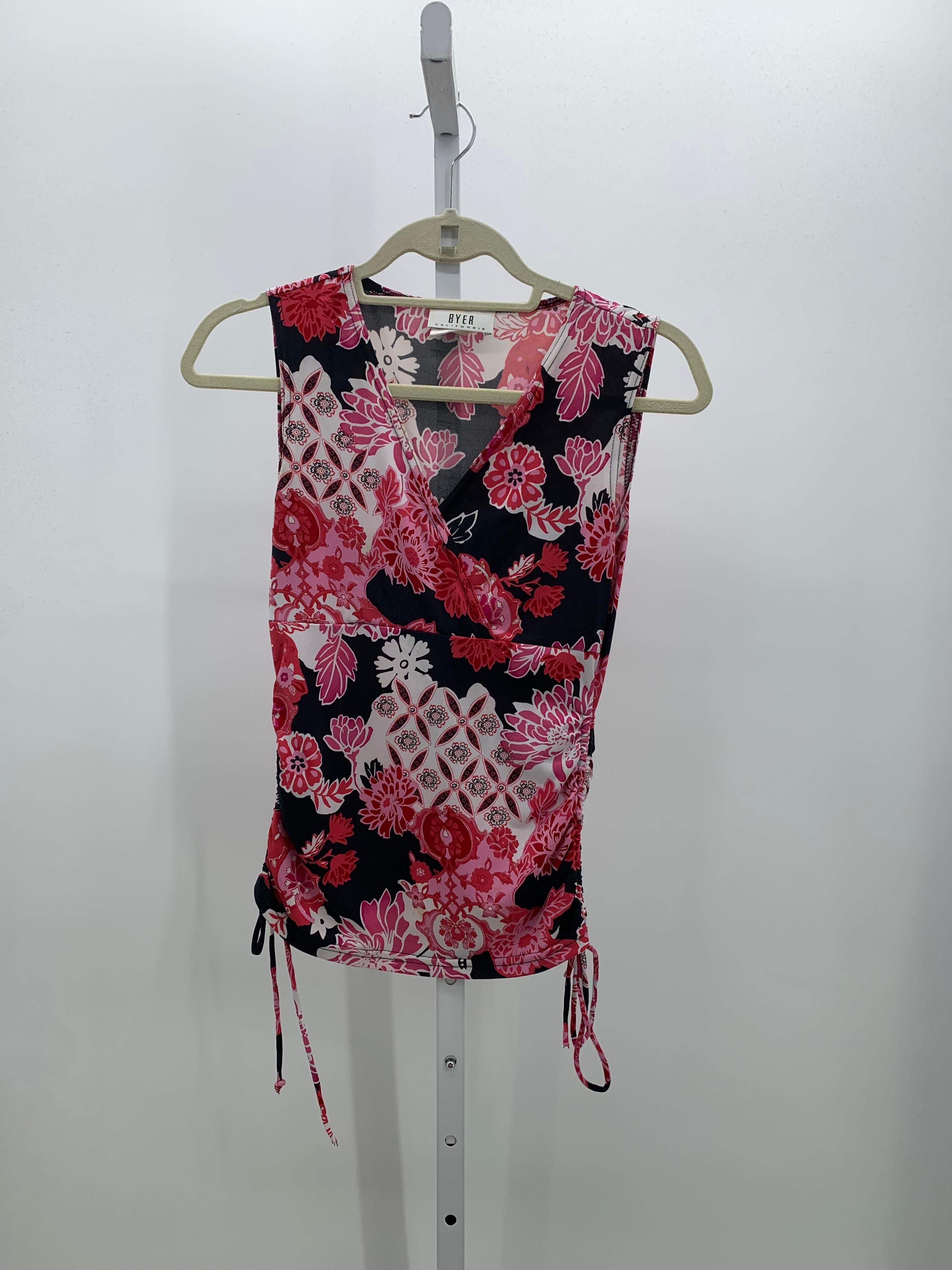 BYER Size Small Misses Sleeveless Shirt