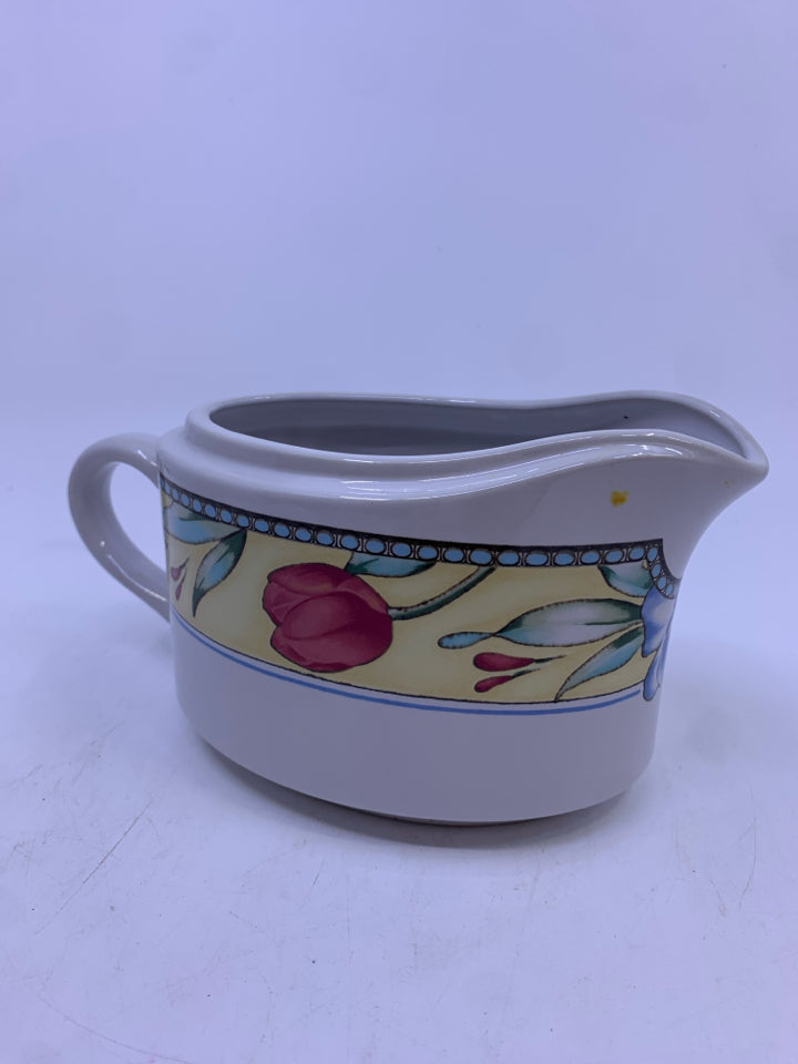 VTG TULIP GRAVY BOAT.