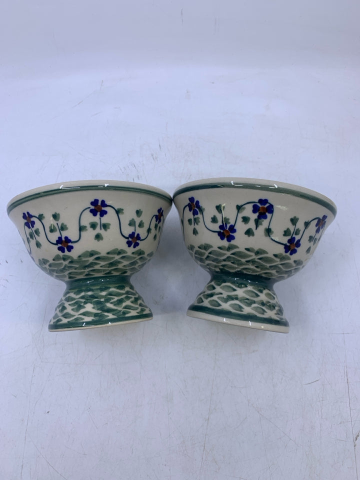 2 FOOTED SUNDAE CUPS W/ GREEN DETAILS/ CLOVERS.