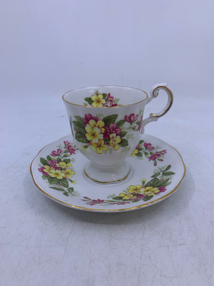 WILD FLOWERS PATTERN BONE CHINA TEACUP/SAUCER.