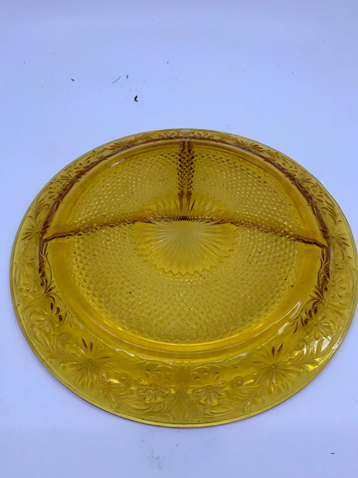 VTG AMBER GLASS DIVIDED SERVER.