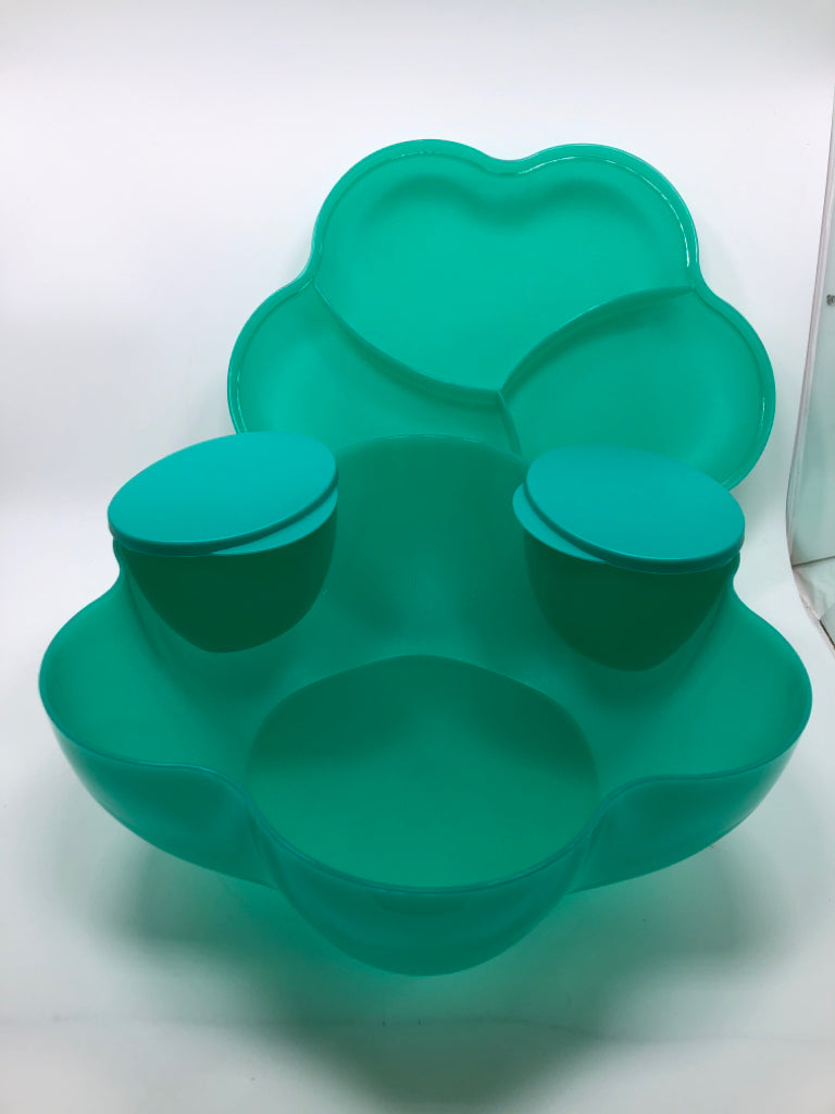 3PC GREEN TUPPERWARE CHIP N'DIP SERVING SET.