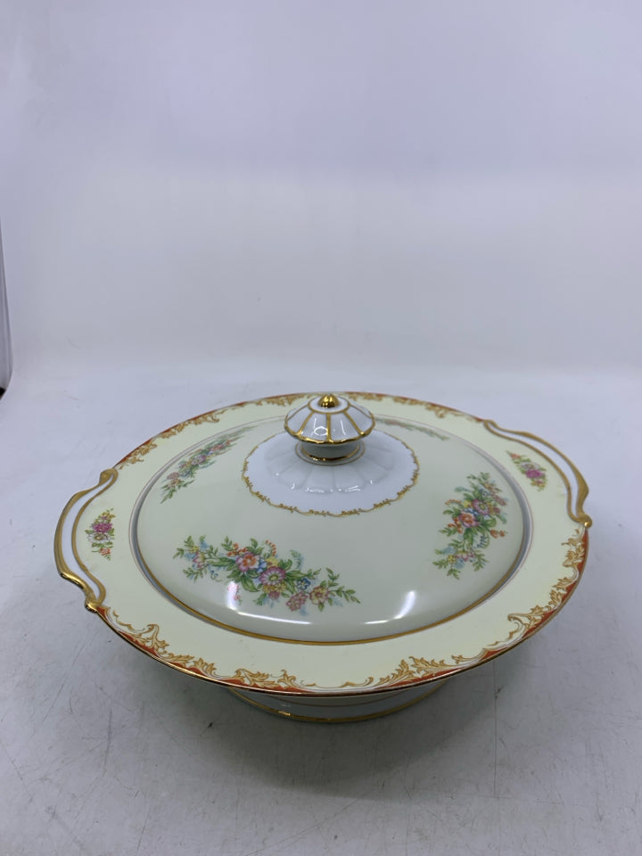 VTG COVERED DUDLEY SERVING DISH.