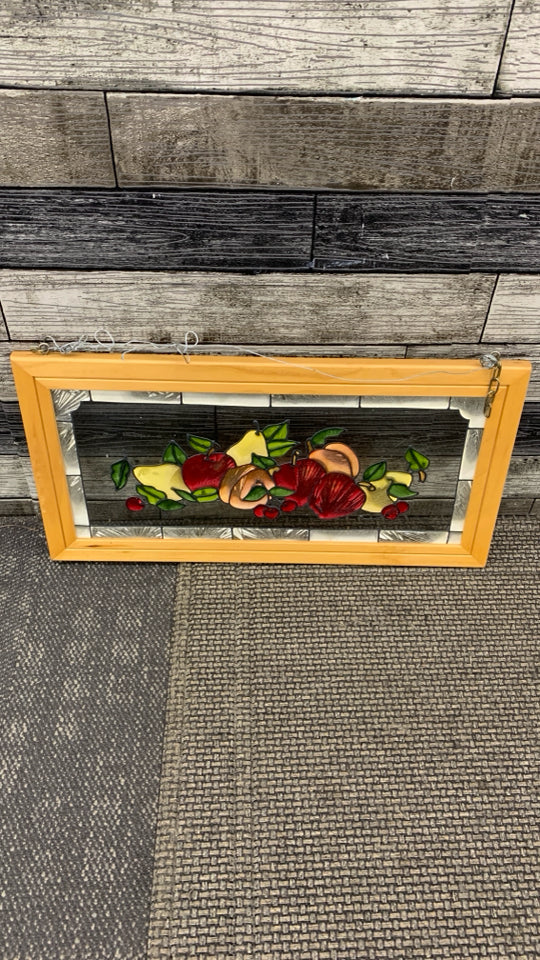 APPLE STAINED GLASS STYLE FRAMED WALL ART.
