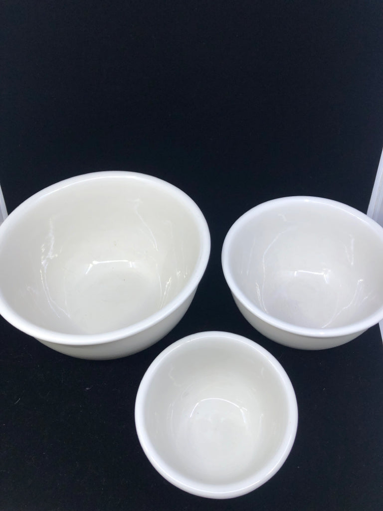 3 PC WHITE NESTING MIXING BOWLS.