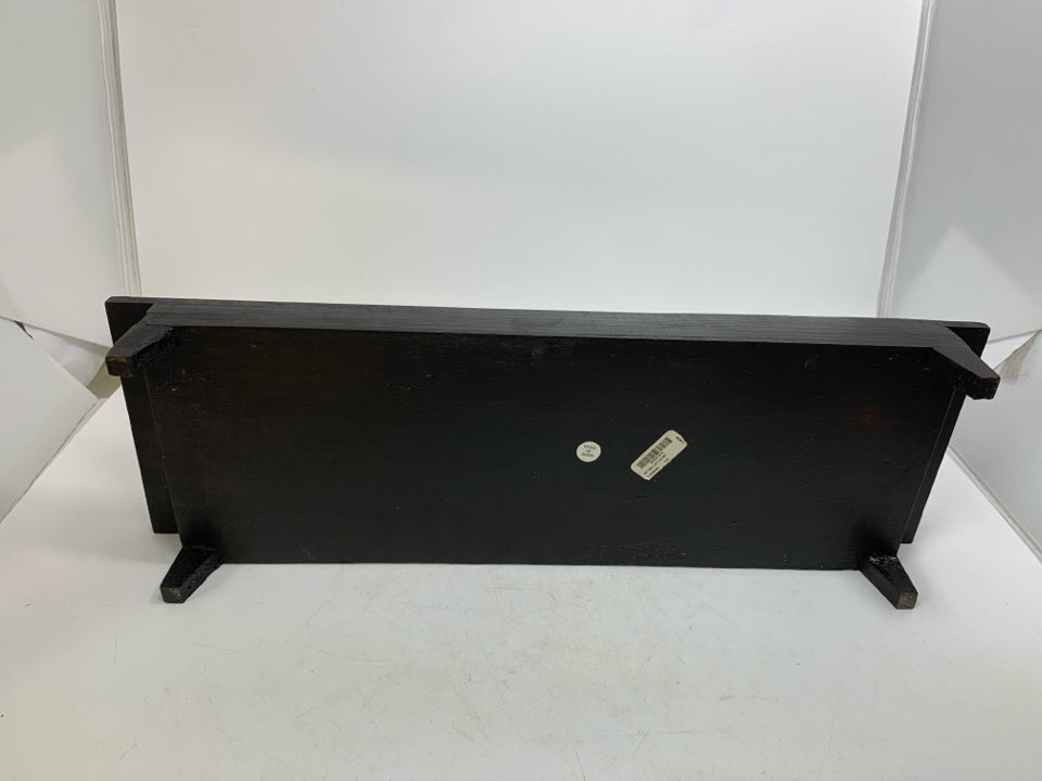 FOOTED BLACK WOOD TRAY W/ MIRROR IN LAY.