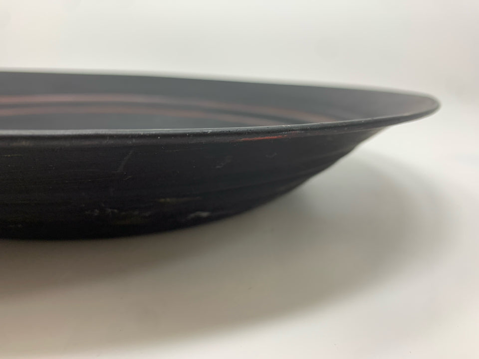 RED STAR PRIMITIVE METAL BOWL.