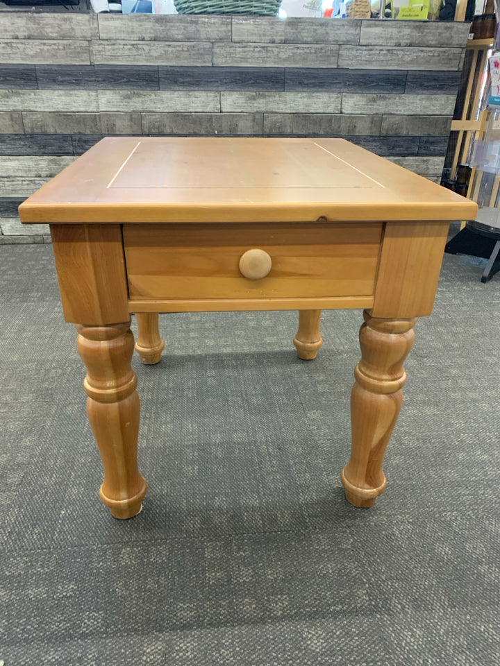 SOLID WOOD END TABLE.