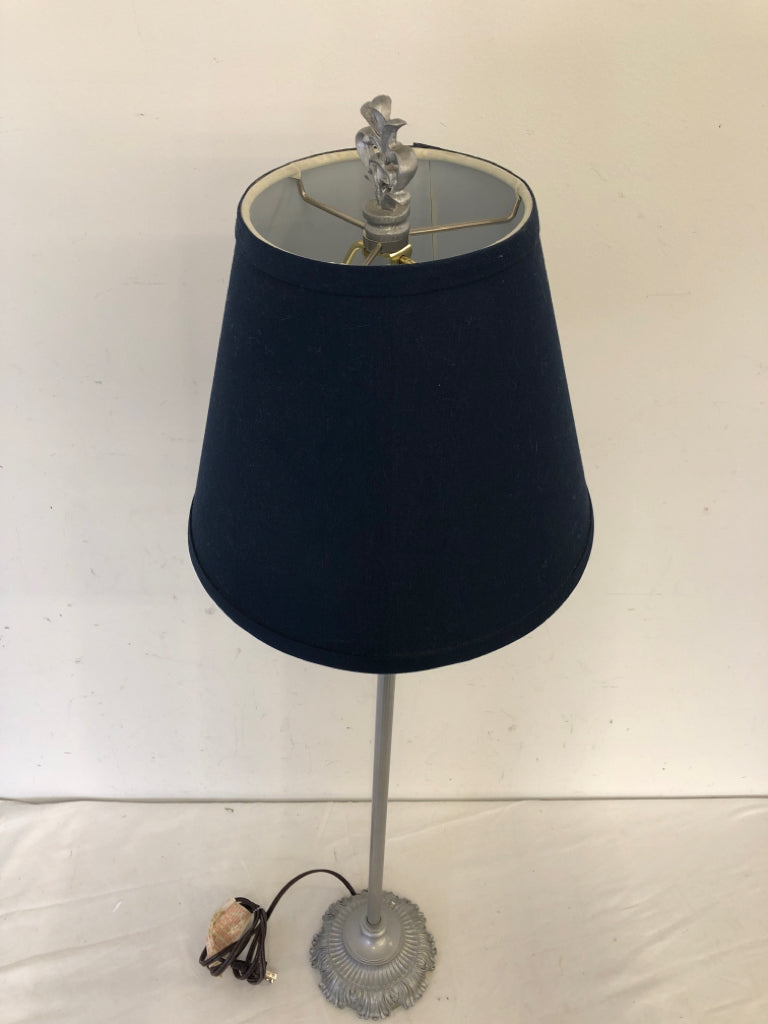 GRAY WOODEN SKINNY BASE LAMP W/NAVY SHADE.